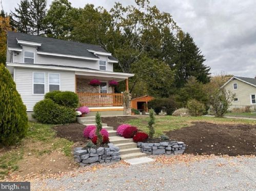 1445 Long Run Rd, Schuylkill Haven, PA 17972-8927