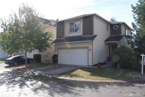 18402 98th Ave, Puyallup, WA 98375-4005