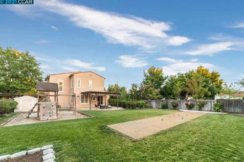 1040 Zebrina Way, San Ramon CA  94582-5209 exterior