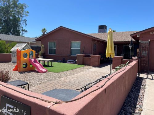 6021 Acoma Dr, Scottsdale AZ  85254-2520 exterior