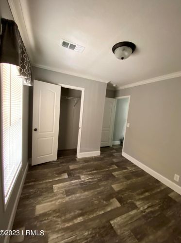 2 Marshall Ln, Beaufort SC  29907-2296 exterior