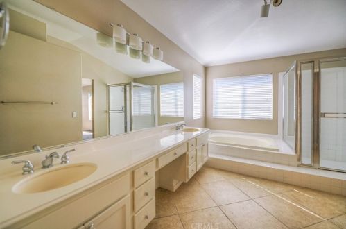 621 Sepulveda Pl, Placentia CA  92870-4292 exterior