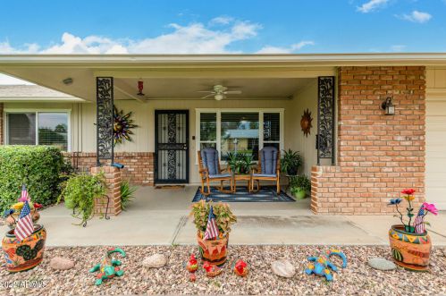 10947 Kelso Dr, Sun City, AZ 85351-4655