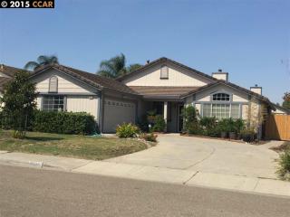 3893 Oak Grove Ct, Oakley, CA 94561-4218