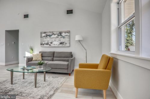 3200 Nash Pl, Washington DC 20019-2952 exterior