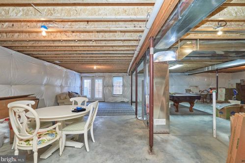 1201 Happy Ridge Dr, Front Royal VA  22630 exterior