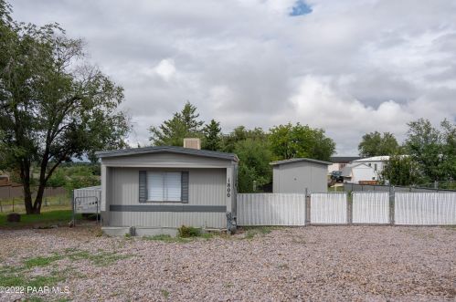 1800 Rhonda Rd, Chino Valley, AZ 86323-7060