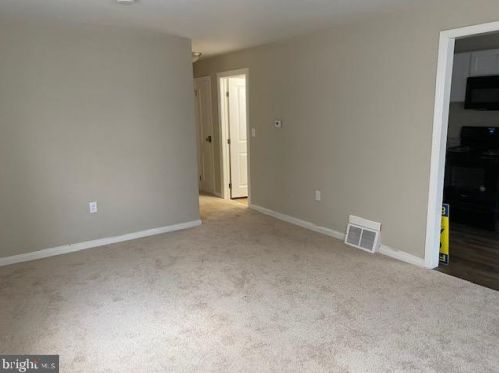 631 Beideman Ave, Camden NJ  08105-1544 exterior