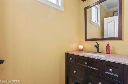 3 Sarah Ct, Jackson Twp NJ  08527-4760 exterior