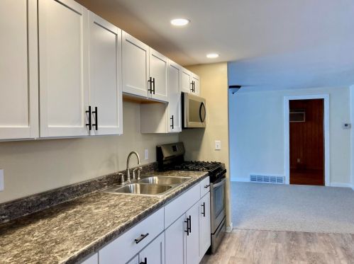 2540 45th St, Two Rivers, WI 54241-1132