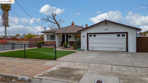140 Alvarado Ave, West Pittsburg, CA 94565-4817