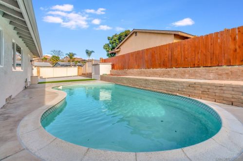 1896 Gotham St, Chula Vista CA  91913-2623 exterior