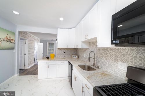 903 Garfield Ave, Palmyra NJ  08065-1916 exterior