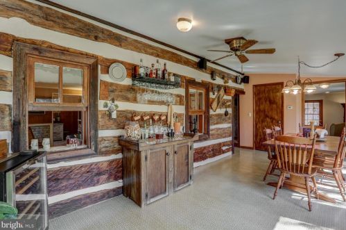 210 Hoernerstown Rd, Hummelstown PA  17036-9503 exterior