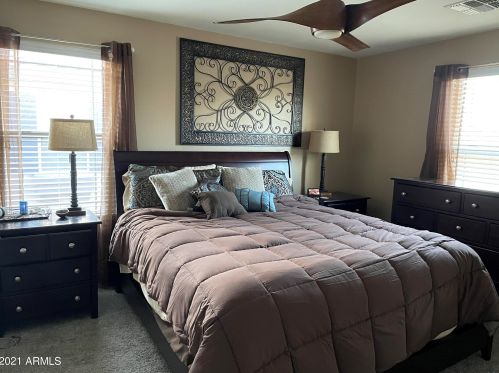 3060 Dunbar Dr, Phoenix AZ 85041-6349 exterior