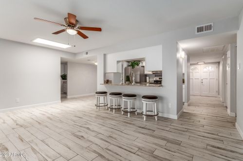 14802 35th Ave, Phoenix AZ 85053-1622 exterior