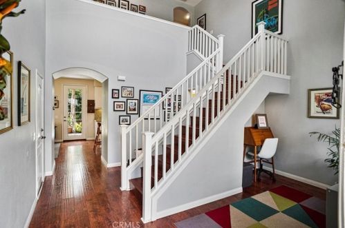 23301 Anacapa Ln, Santa Clarita CA  91354-4911 exterior