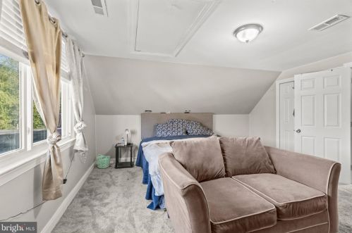 28 Buckingham Dr, Willingboro NJ  08046-1623 exterior