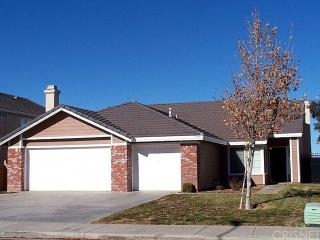 3347 Conestoga Canyon Rd, Palmdale CA  93550-8367 exterior