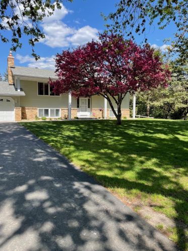 961 92nd Ave, Minneapolis, MN 55434-2426