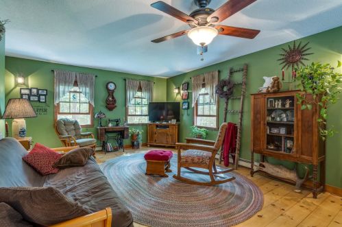 56 Fox Garrison Rd, Lee NH  03861-6338 exterior