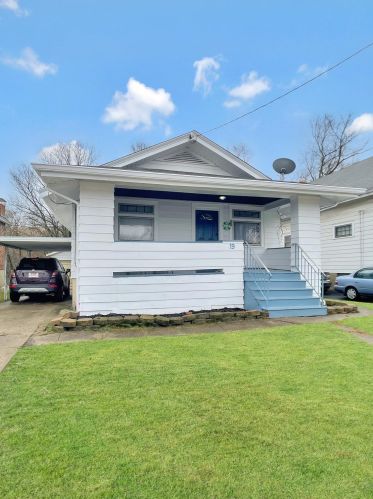 19 De Camp Ave, Cincinnati, OH 45216-1623