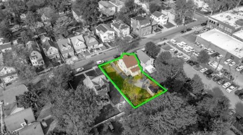 250 Park St, East Orange NJ  07017-1846 exterior