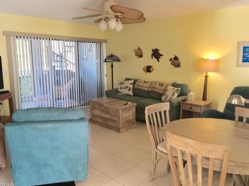 1505 47th Ter, Cape Coral, FL 33904-9639