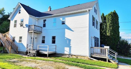 1020 15th St, Manitowoc, WI 54220-2602