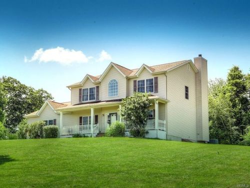 496 County Route 49, Middletown, NY 10940-6882