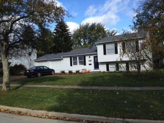 643 Stacey Ln, Maumee, OH 43537-2428