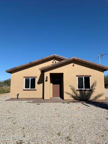 4330 Elvado Rd, Tucson AZ  85746-9355 exterior