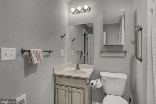 333 Franklin Way, Lees Cross Roads PA  17257-7939 exterior