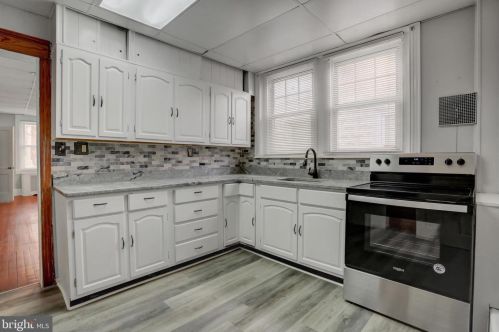 59 Schuylkill Ave, Norristown, PA 19403-3205