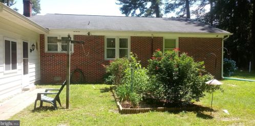 4141 Woodpecker Rd, Seaford, DE 19973-4623