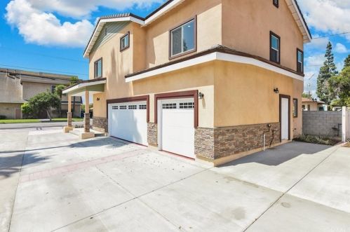 9561 Ramona St, Bellflower CA  90706-6539 exterior