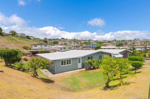 99-554 Honohina St, Aiea, HI 96701