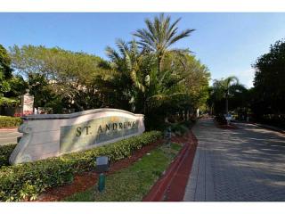 12172 Saint Andrews Pl, Hollywood, FL 33025-0700