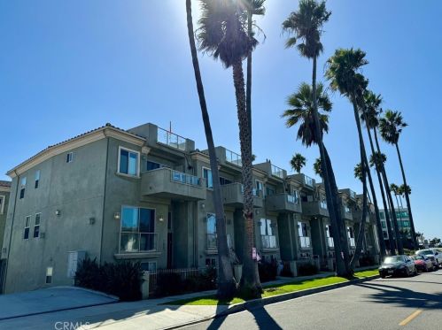 208 Calle Miramar, Redondo Beach CA  90277-6206 exterior
