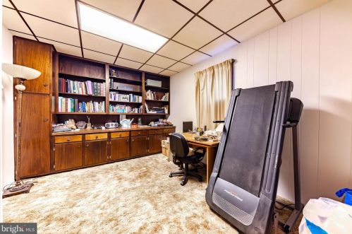 408 Hobart Dr, Tavistock NJ  08033-3623 exterior