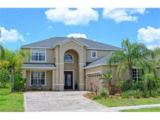 9060 Lake Avon Dr, Orlando, FL 32829-8838