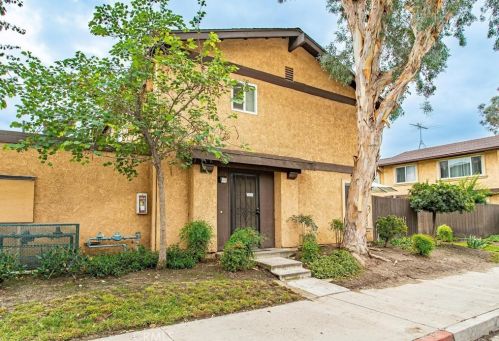 12316 Runnymede St, North Hollywood, CA 91605-3660