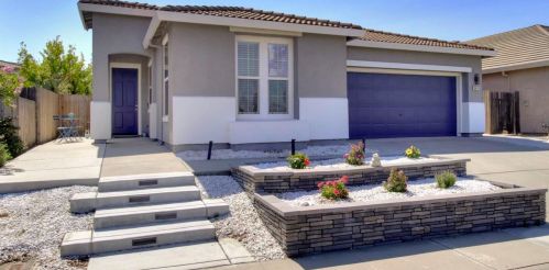 9674 Two Harbors Dr, Elk Grove CA  95624-4491 exterior