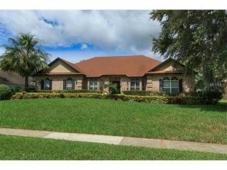 4532 Village Wood Dr, Orlando, FL 32835-2728