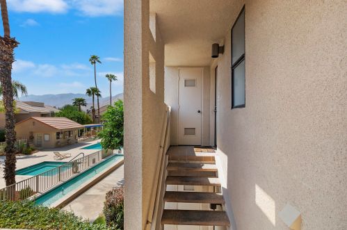 222 Calle El Segundo, Palm Springs, CA 92262-0011