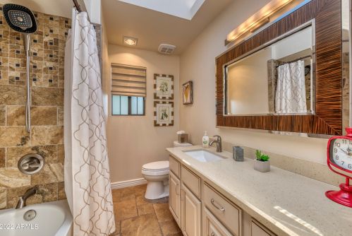 5119 Paradise Dr, Scottsdale AZ 85260-5433 exterior