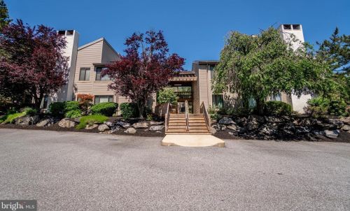 404 Pritchard Pl, Newtown Square PA  19073-3031 exterior