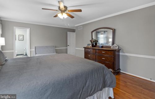 770 Dawes Dr, Yardley PA 19067-4335 exterior