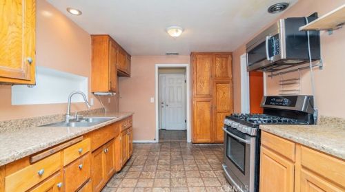 10219 Lower Azusa Rd, Temple City CA  91780-4027 exterior