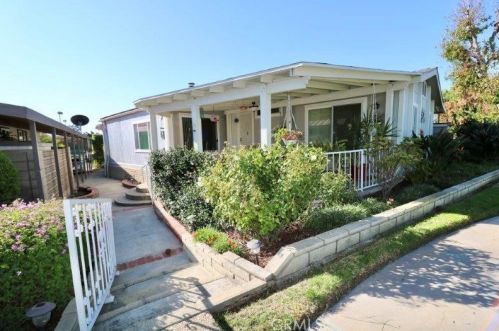 1351 Summer Lake Cir, Brea, CA 92821-2838